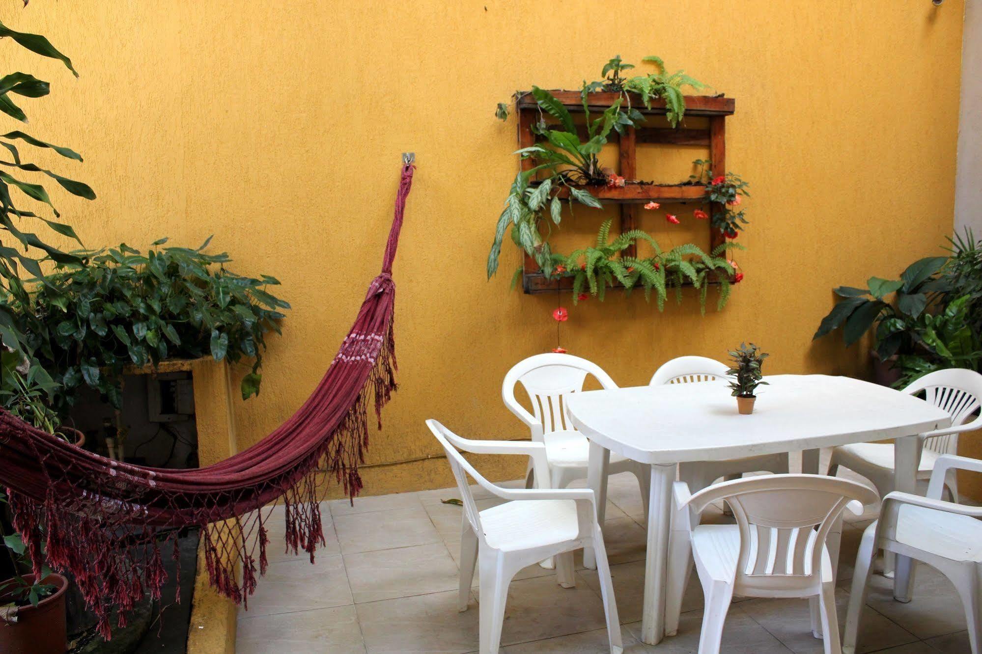 Mango Tree Ipanema Hostel Рио де Жанейро Екстериор снимка